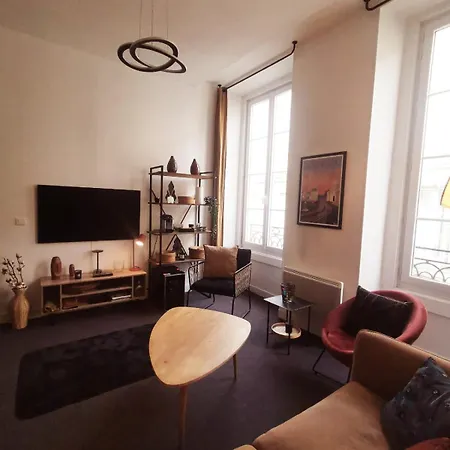 Ravissant Entierement Renove T2, Proche De La Rue Saint Catherine Apartment