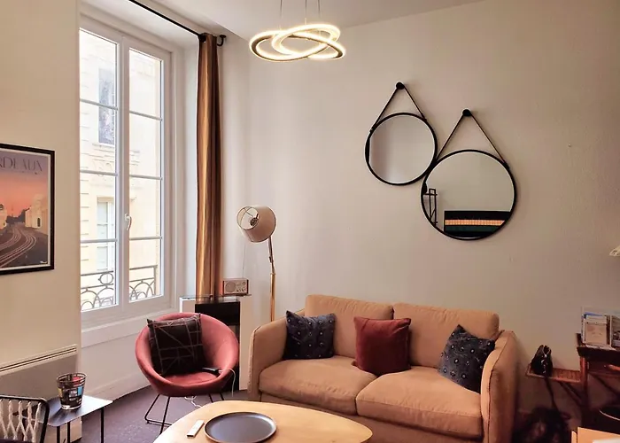 Apartment Ravissant Entierement Renove T2, Proche De La Rue Saint Catherine