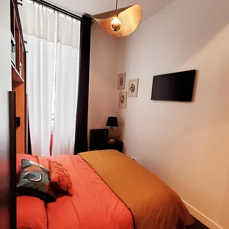 Ravissant Entierement Renove T2, Proche De La Rue Saint Catherine *